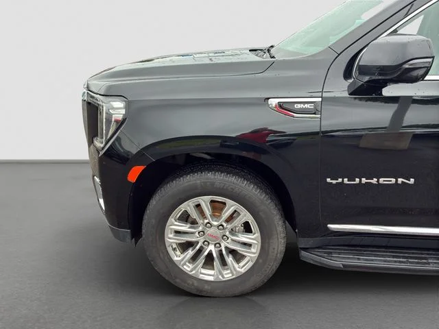 Used 2021 Black GMC SLT image 10