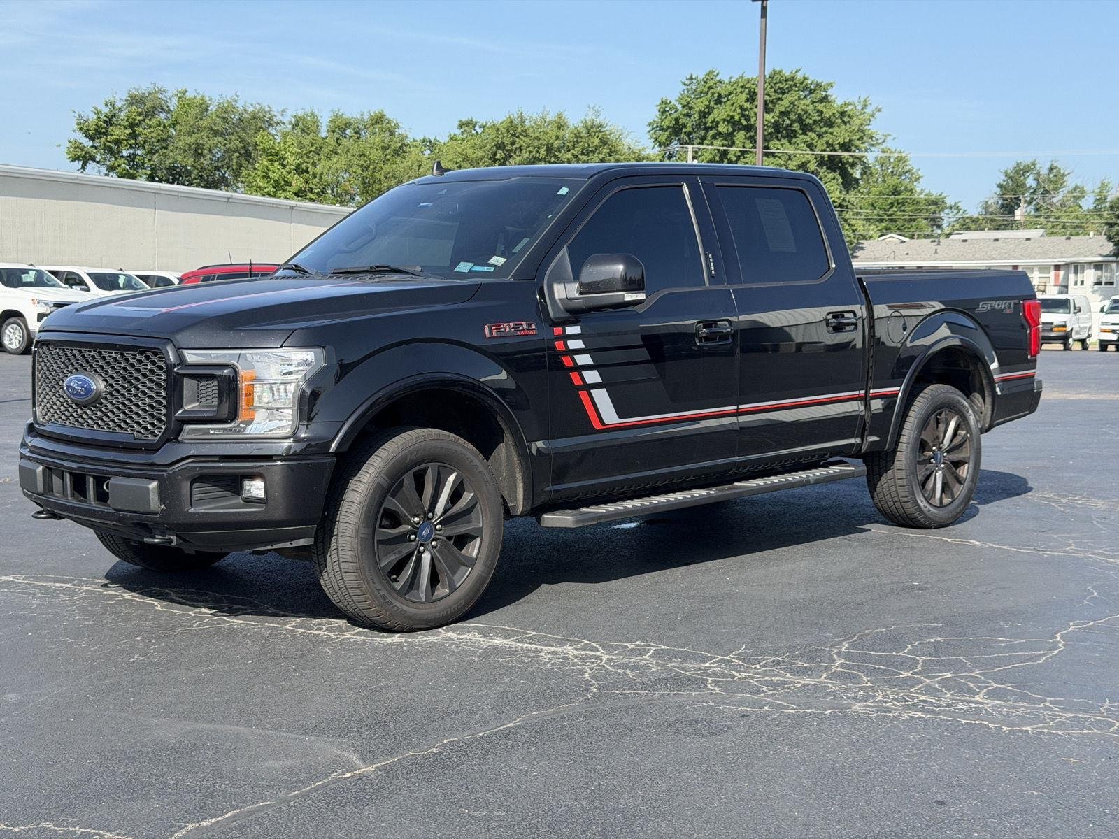 Used 2020 Agate Black Metallic Ford LARIAT image 5