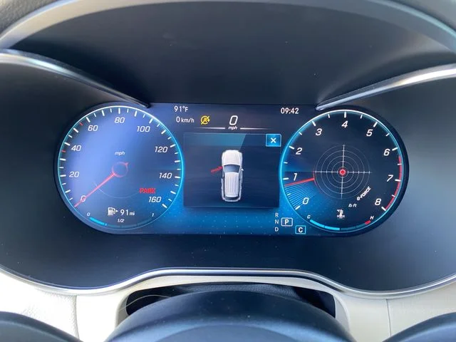 Used 2022 Starling Blue Metallic Mercedes-Benz GLC 300 image 31