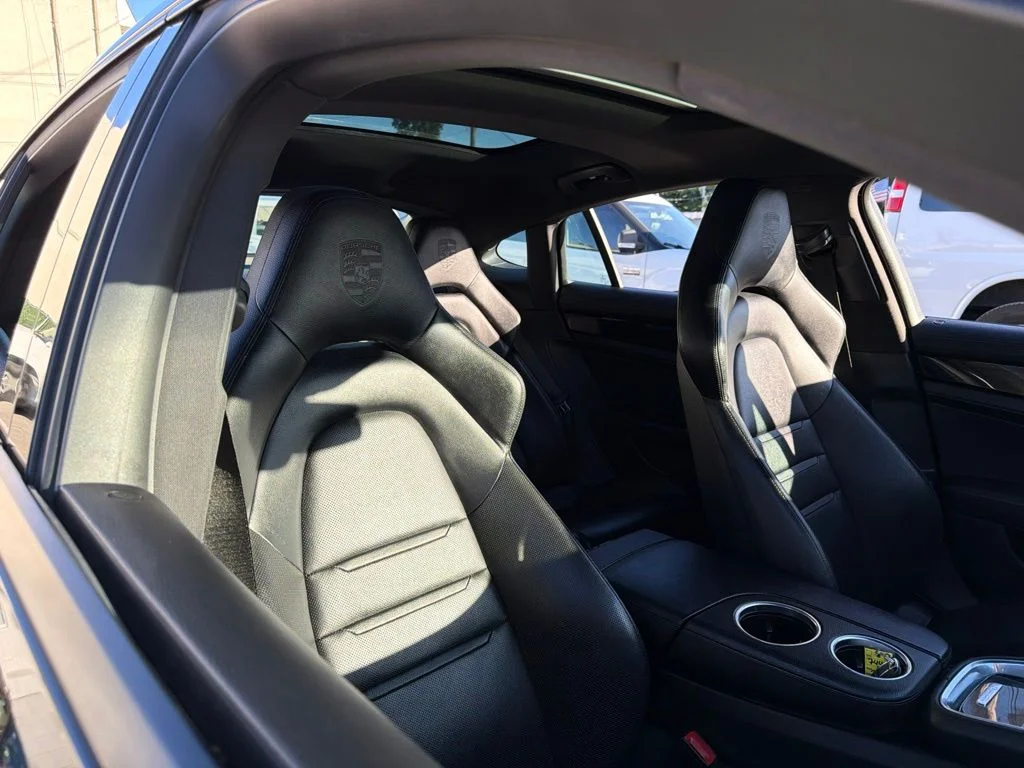 Used 2018 Black Porsche Base image 14