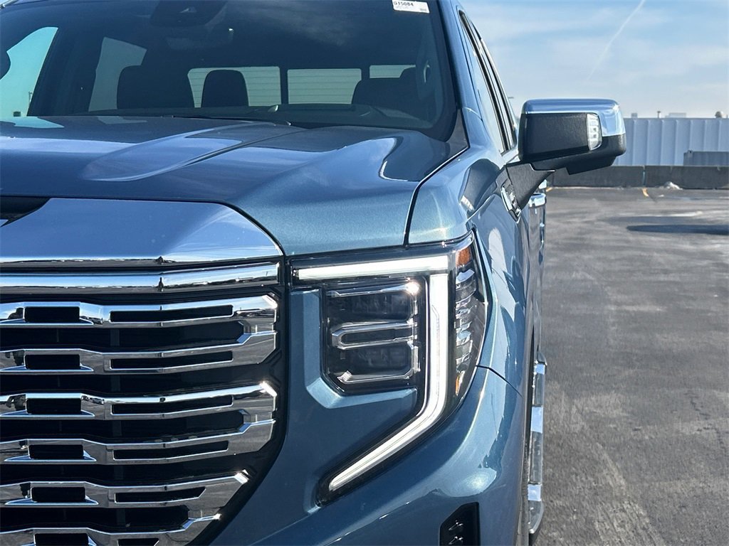 2026 GMC SIERRA - Image 9