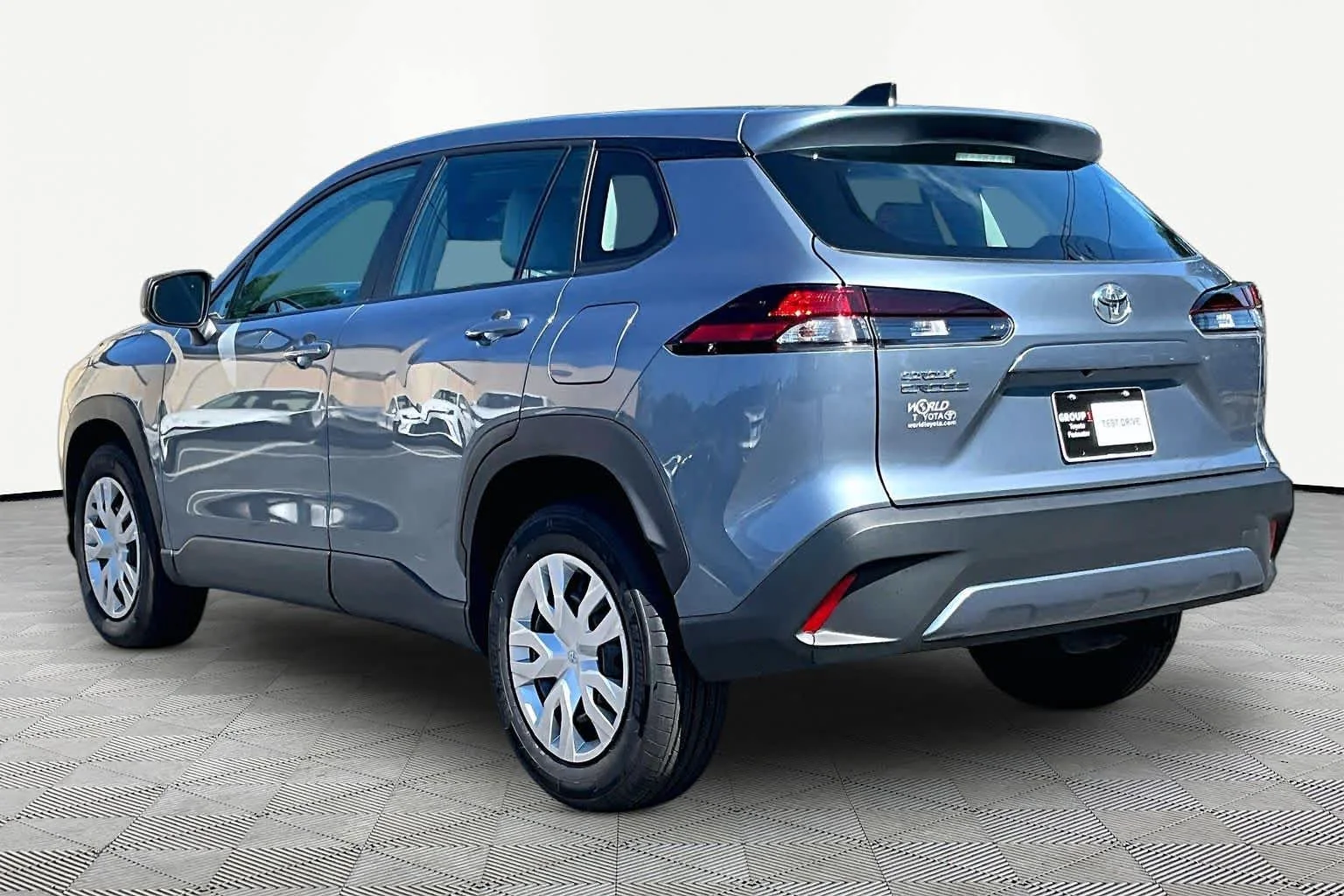 Used 2026 Celestite Toyota L image 12