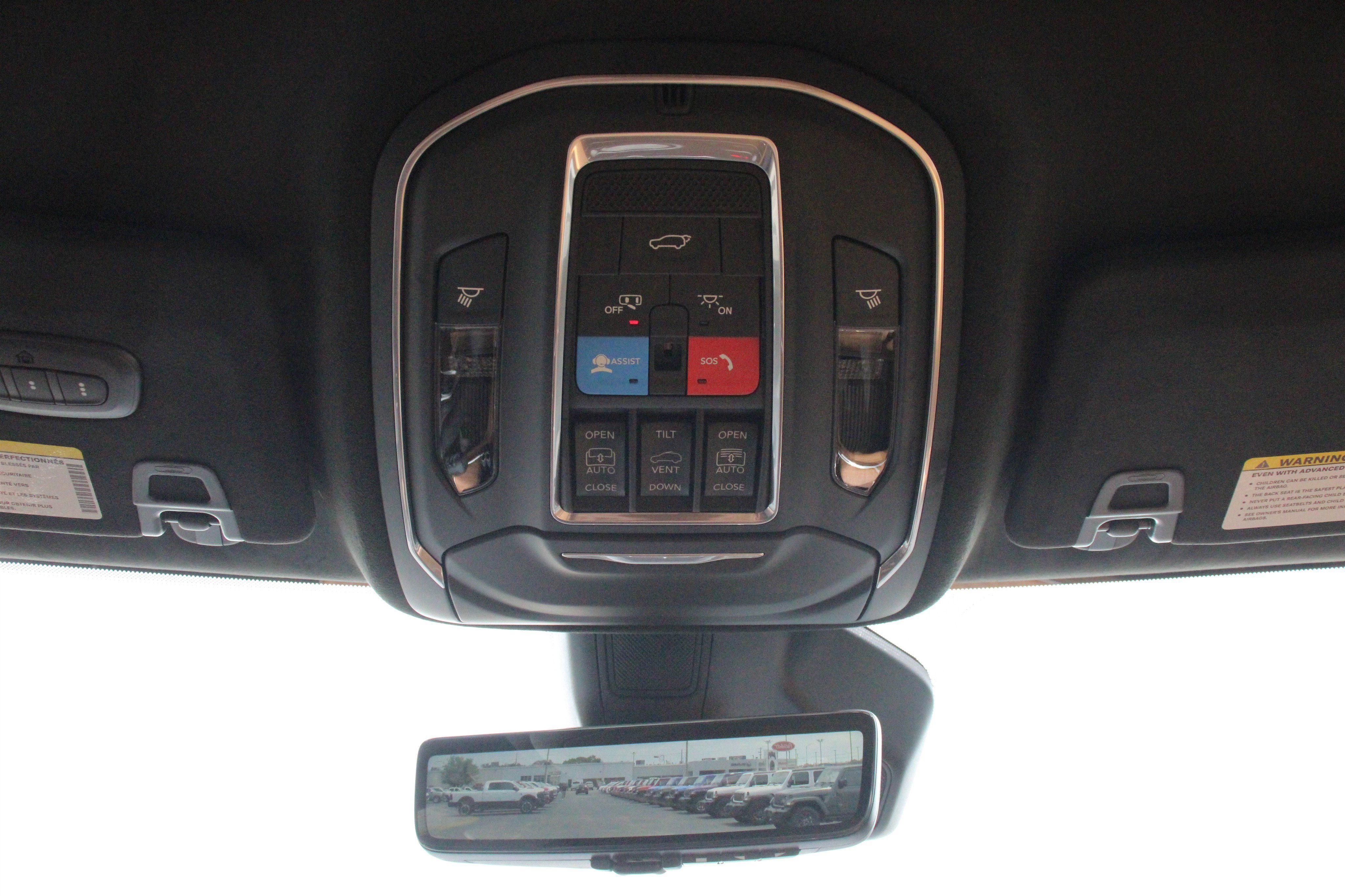 New 2026 Baltic Gray Metallic Clear-Coat Exterior Paint Jeep Summit image 24