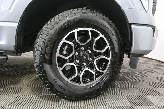 Used 2023 Silver Ford XLT image 14