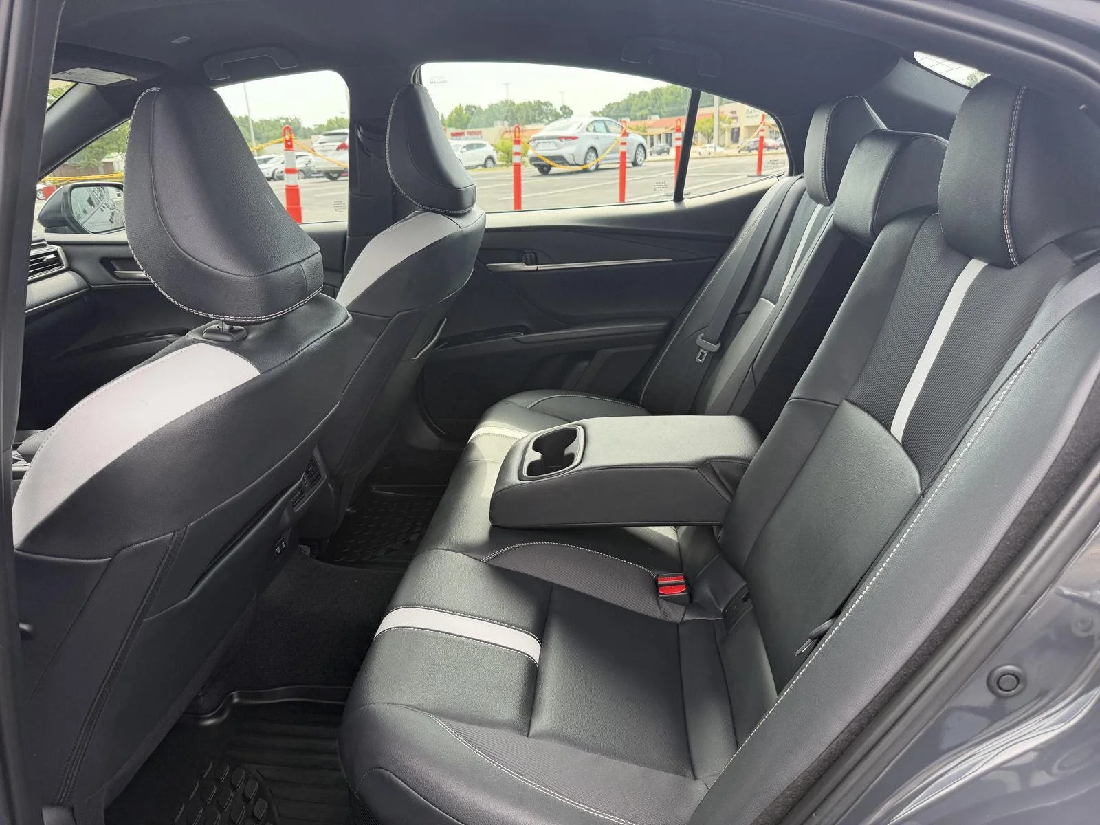 Used 2025 Underground Toyota SE image 13