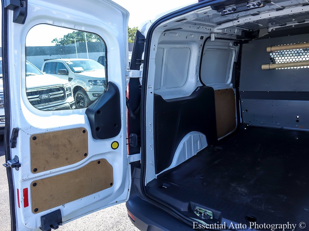 Used 2016 Frozen White Ford XL image 22