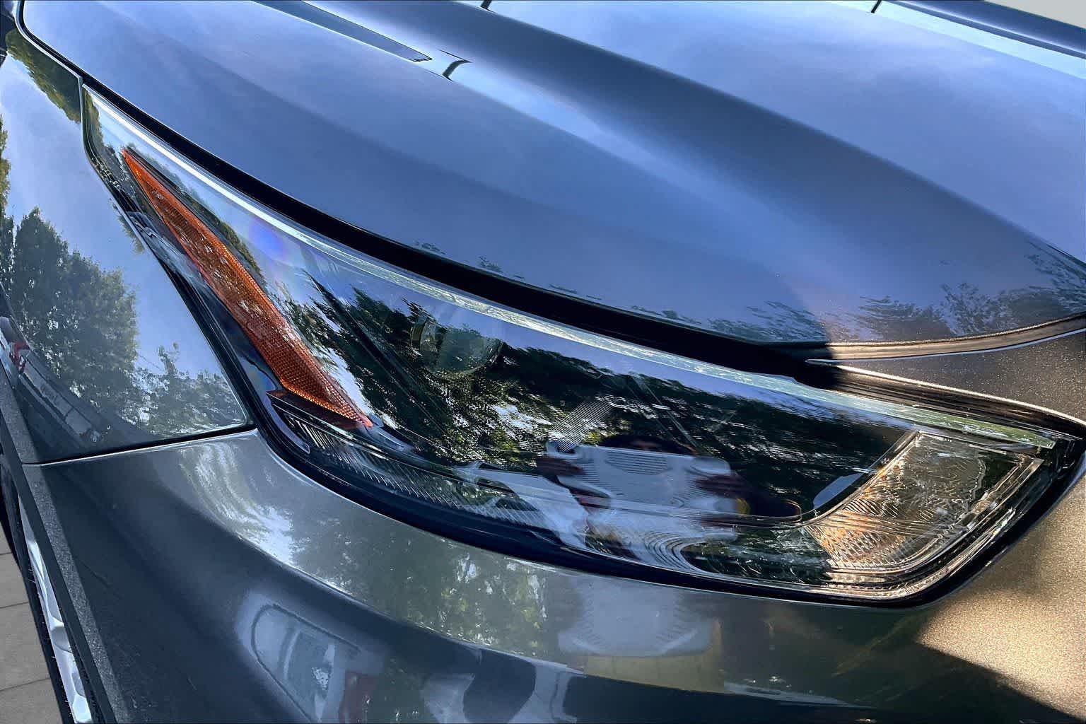 Used 2023 Magnetic Gray Metallic Toyota L image 25