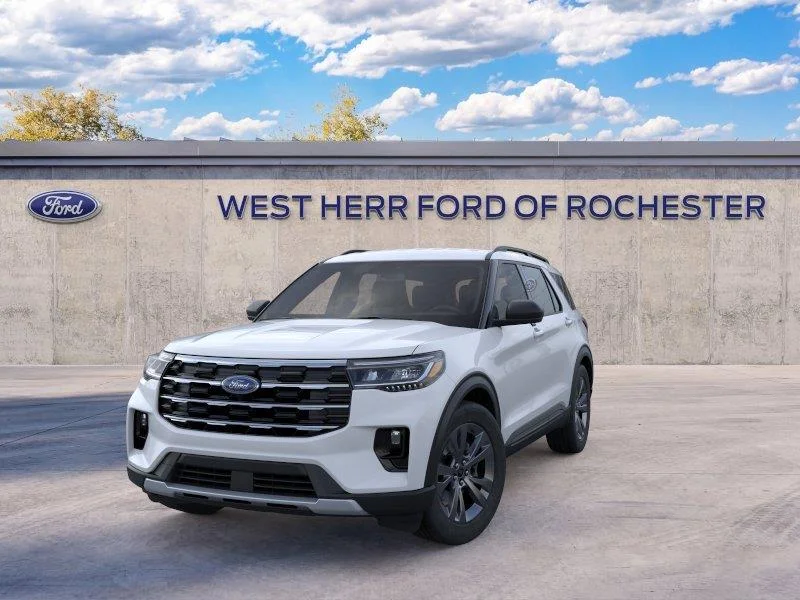 New 2026 Space White Metallic Ford Active image 3
