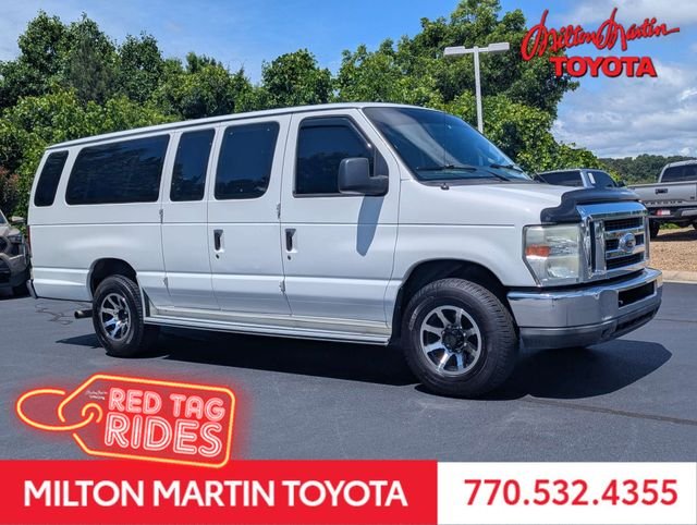 2011 Ford E-Series E-350 XLT Super Duty Extended's photo