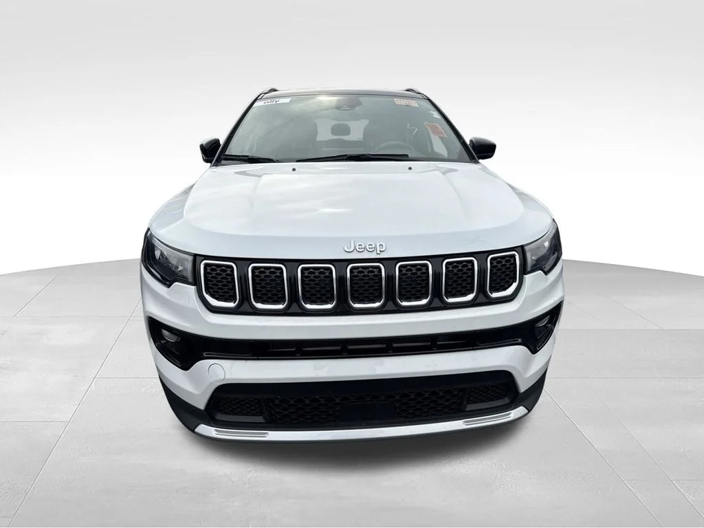 Used 2023 White Jeep Limited image 6