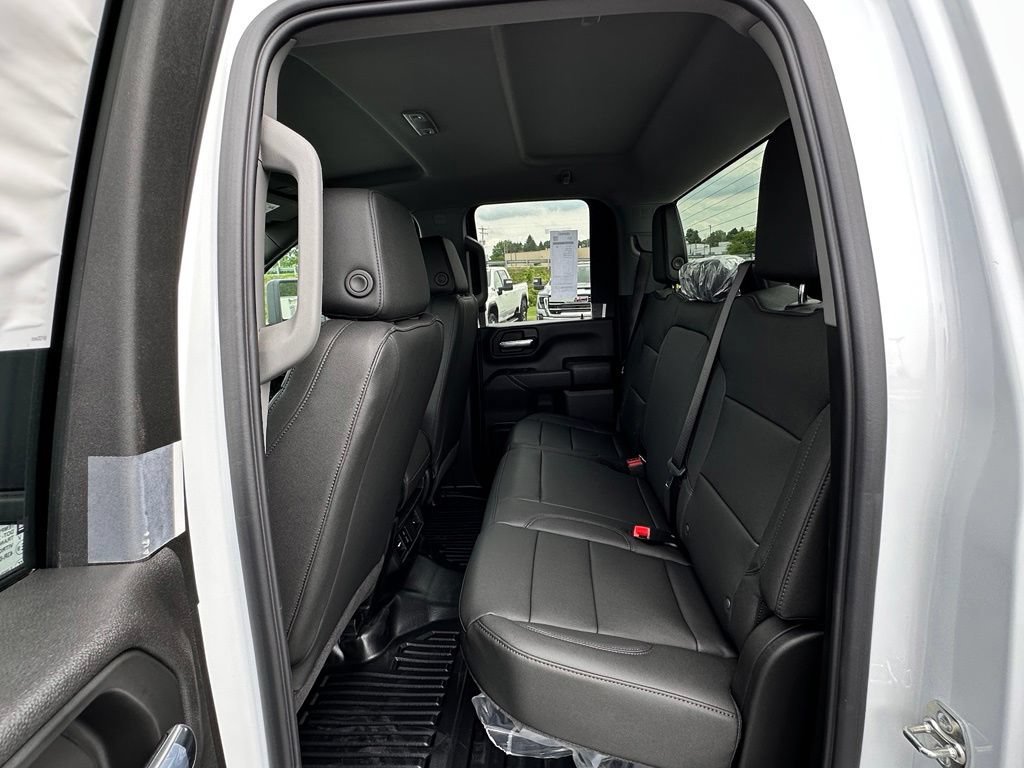 2026 GMC Sierra 3500HD Pro - Photo 17