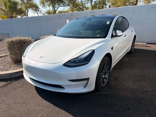 2021 Tesla Model 3 Standard Range Plus