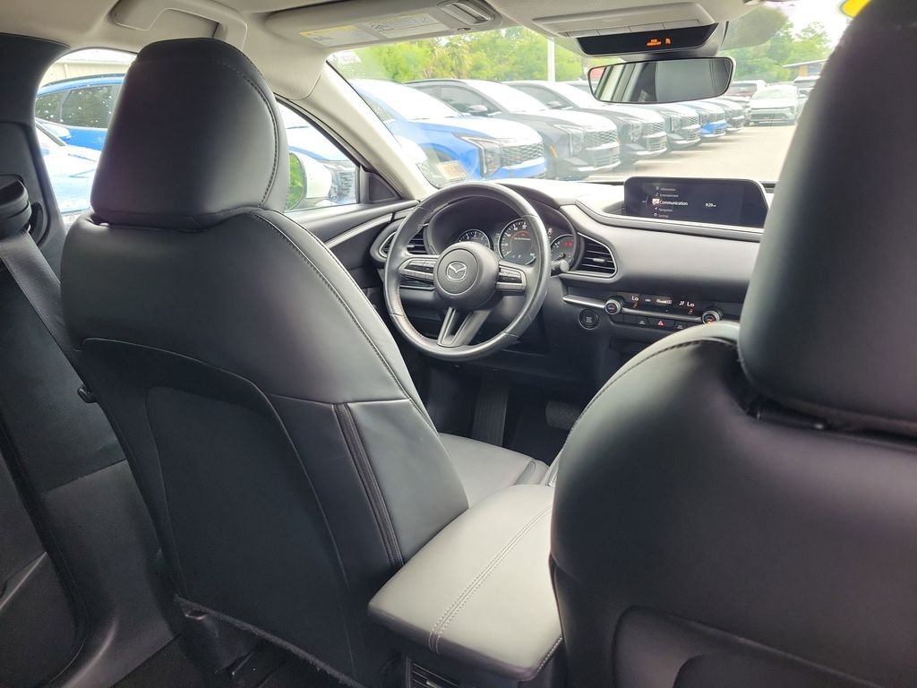 Used 2021 White Mazda Select image 12