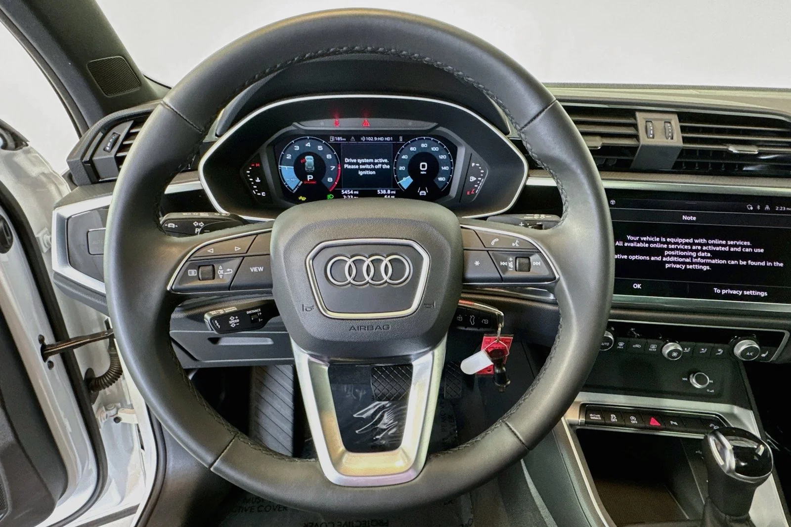 Used 2025 Arkona White Audi S line Premium image 11