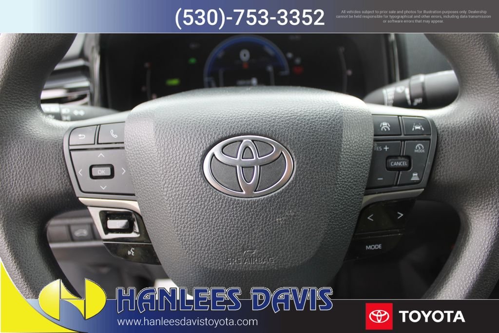 Used 2025  Toyota LE image 24
