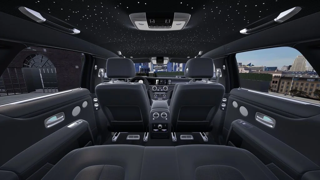 New 2027 Silver Rolls-Royce  image 7