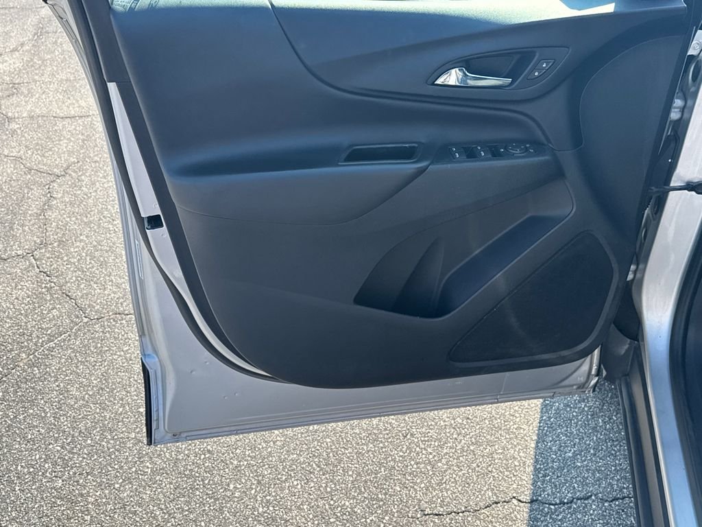Used 2021 Silver Chevrolet LT image 10