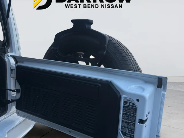 Used 2021 White Jeep Unlimited Sahara High Altitude image 30