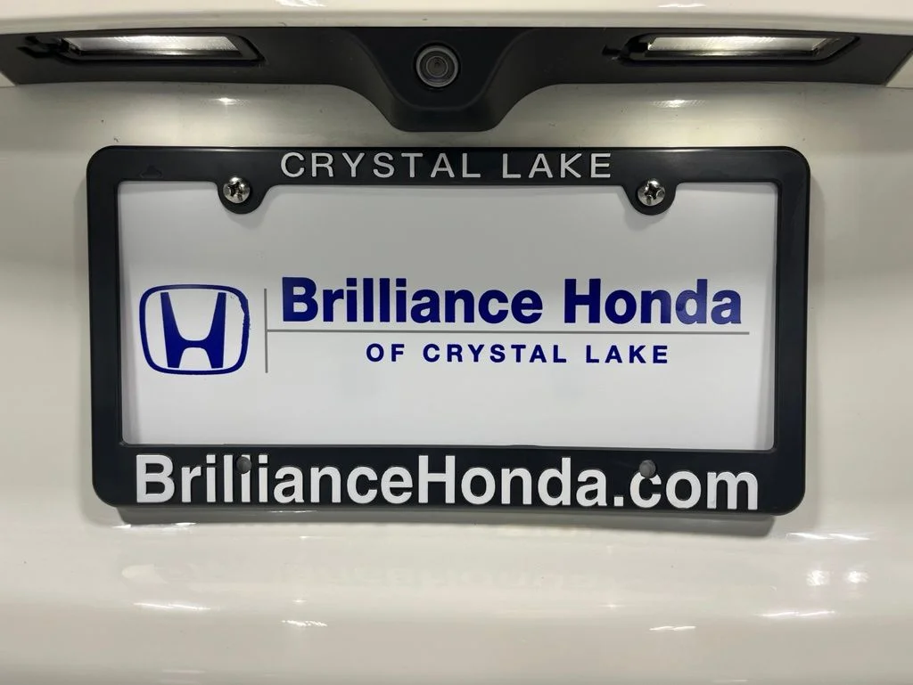 Used 2019 White Clearcoat Jeep Latitude image 11