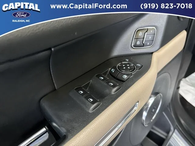 Used 2024 Silver Ford Limited image 22