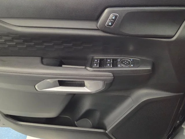 Used 2025 Gray Ford XLT image 29