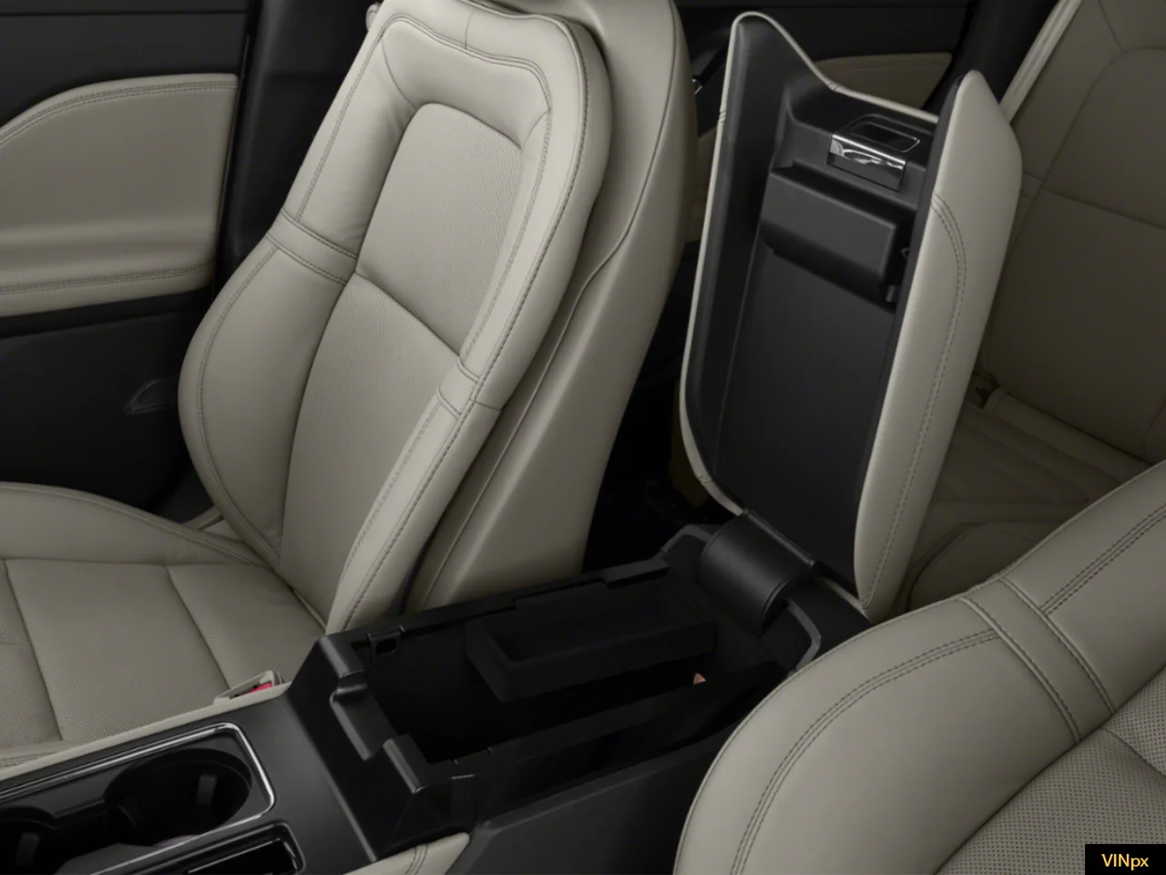 Used 2021 Infinite Black Lincoln Standard image 12