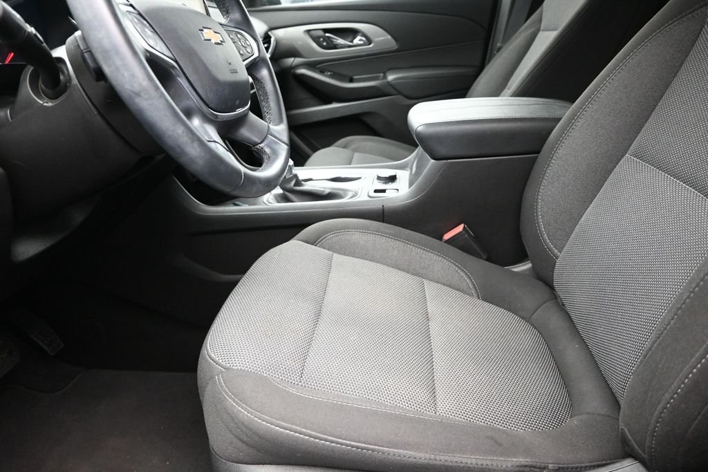 Used 2024 Black Chevrolet LT Cloth image 13