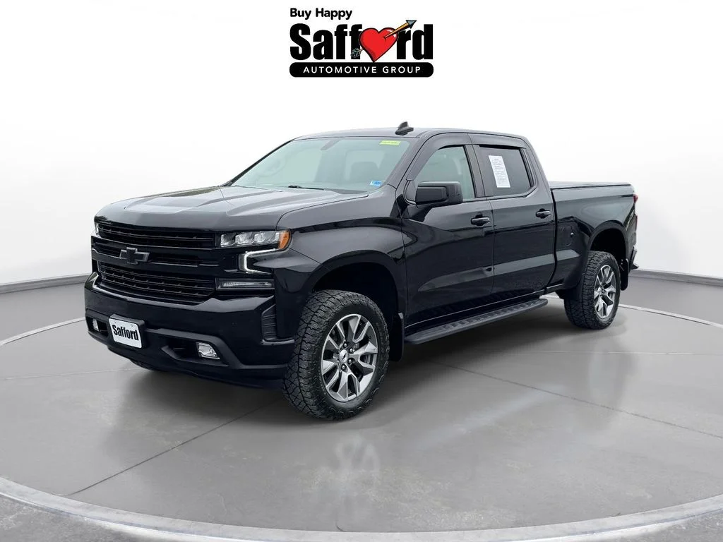 Used 2022 Black Chevrolet RST image 1
