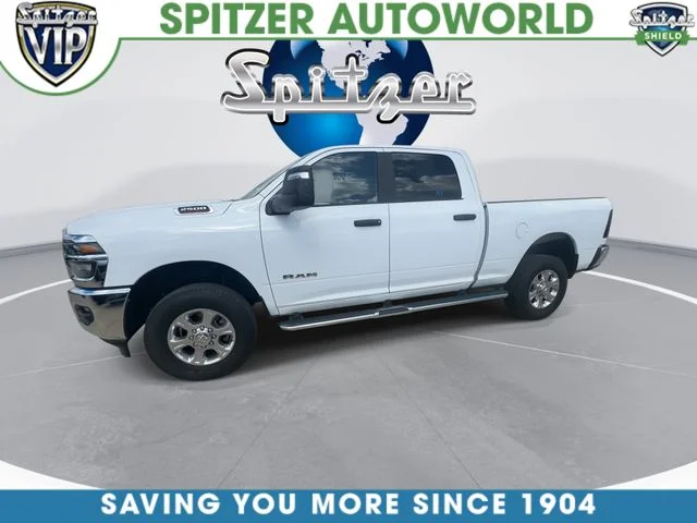 Used 2025 White Ram Big Horn image 4