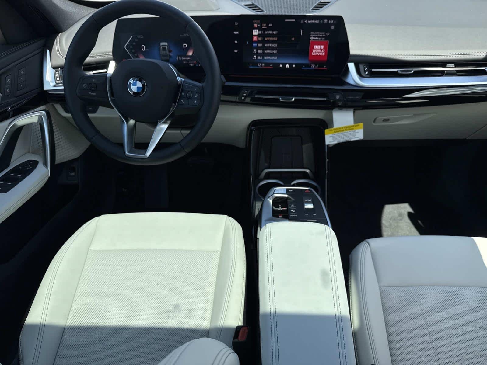 New 2026 Cape York Green Metallic BMW xDrive28i image 17