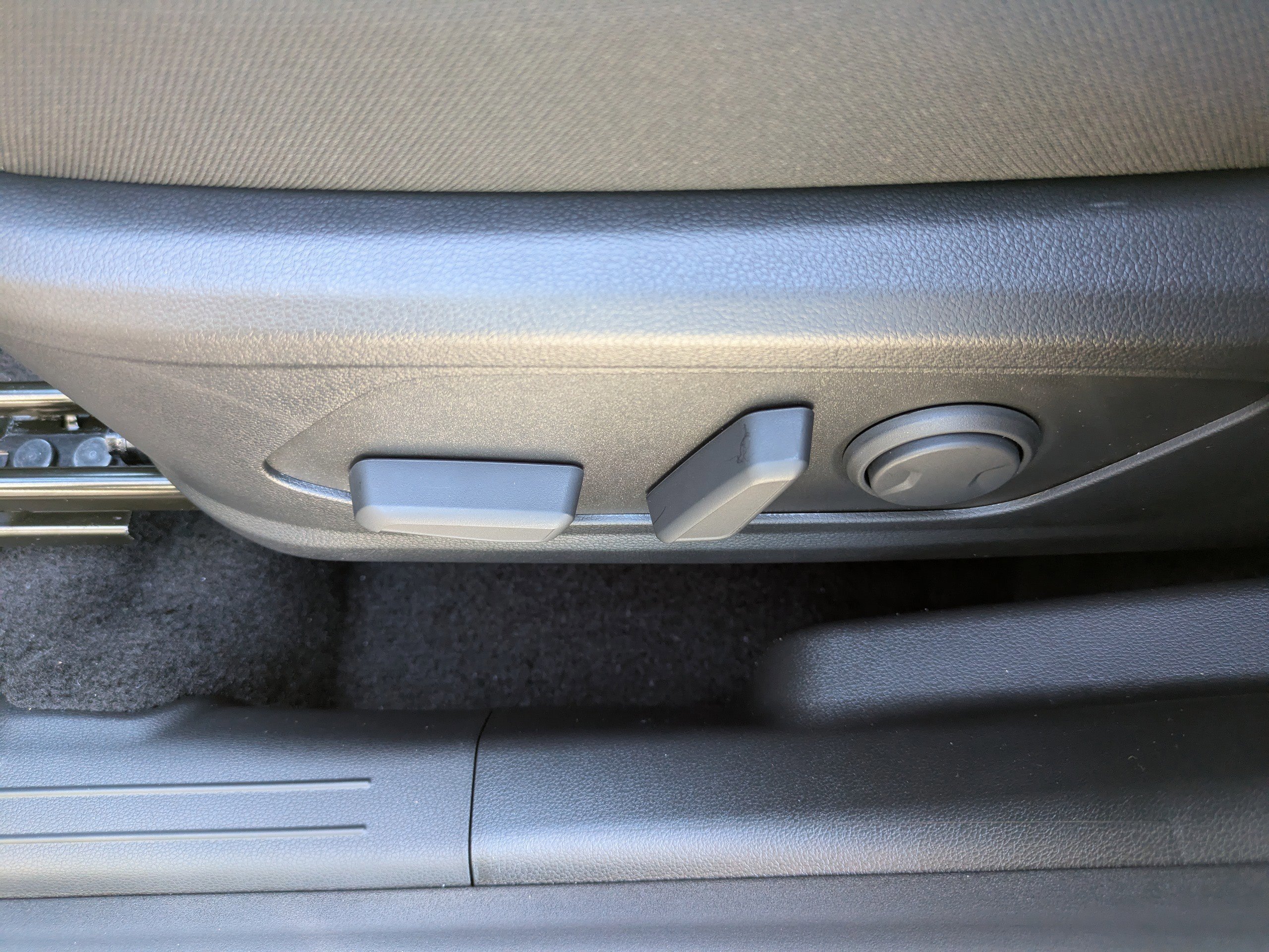 New 2026 Rockwood Green Hyundai SEL FWD image 17