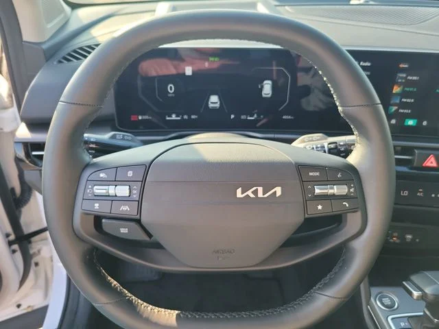 Certified Used 2026 White Kia SX image 18