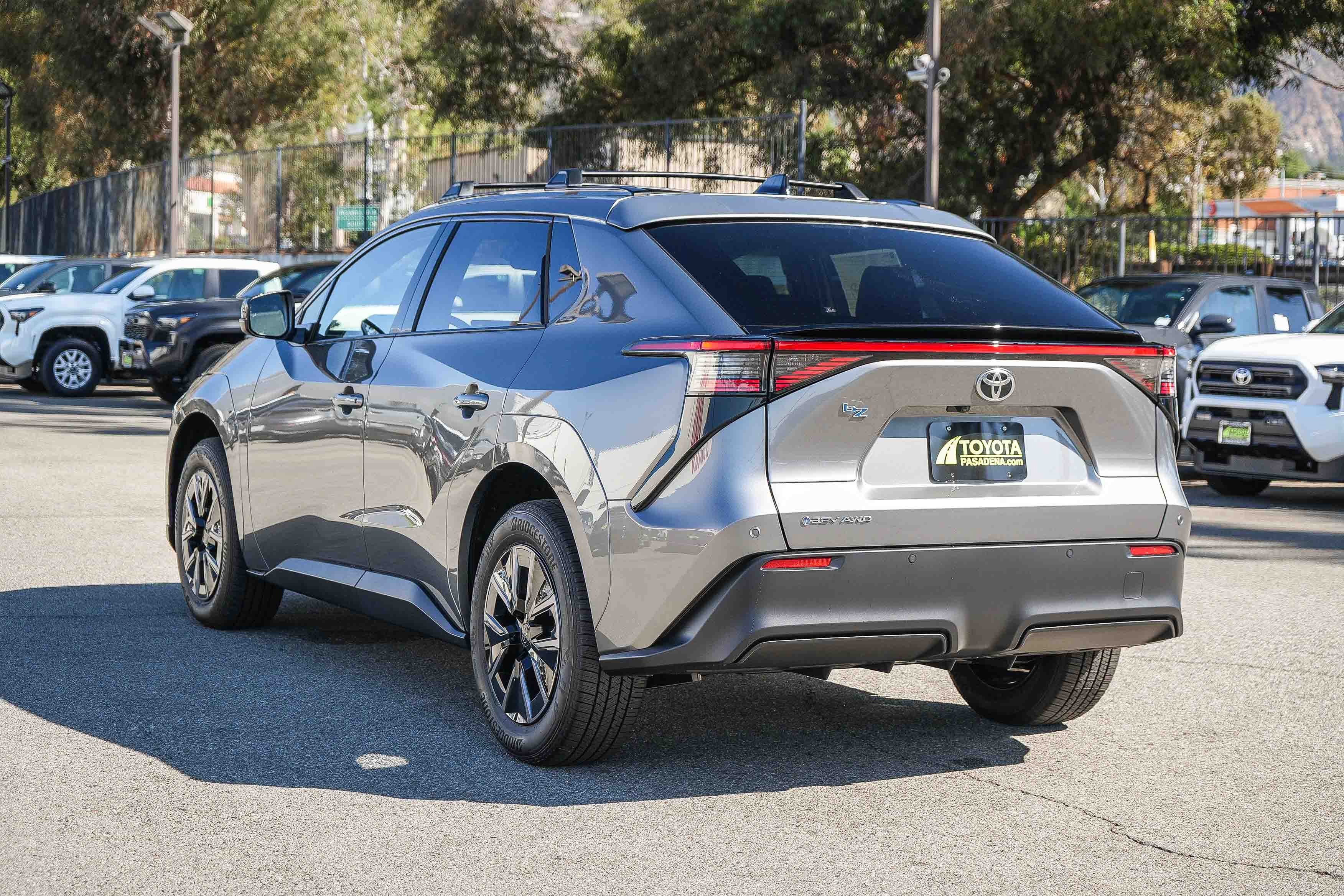 New 2026 Heavy Metal <sup>1</sup> Toyota  XLE image 8
