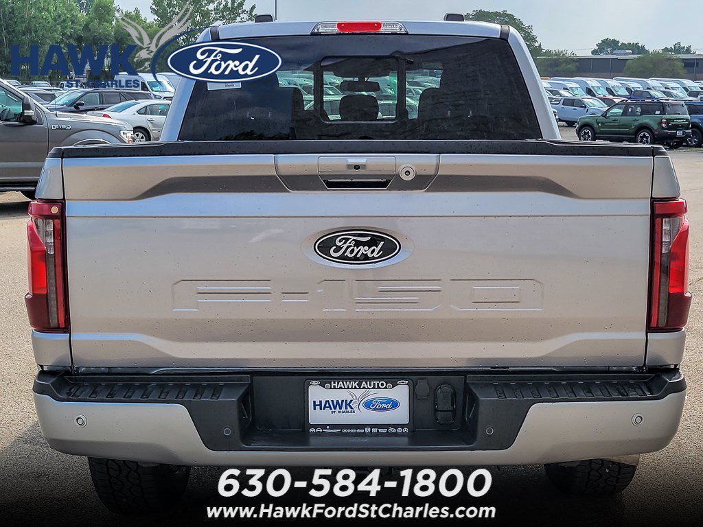 New 2026 Iconic Silver Metallic Ford XLT image 5