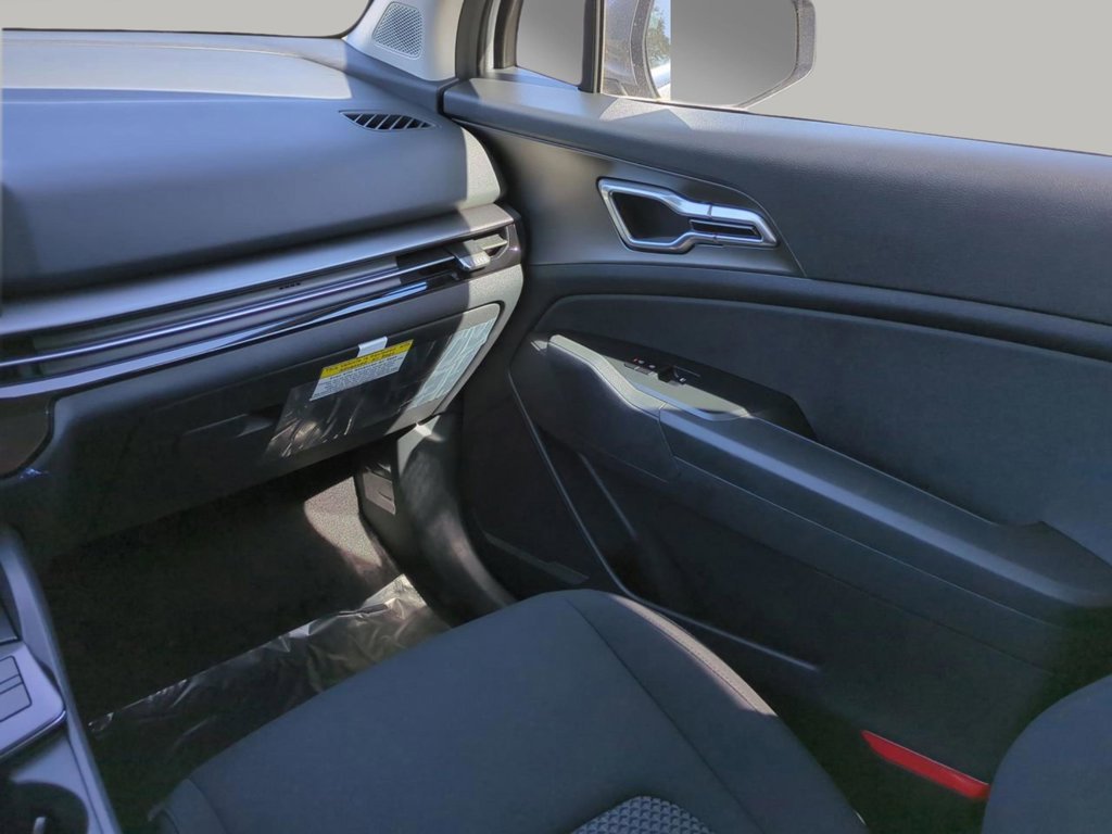 2026 Kia Sportage LX Hybrid - Photo 19