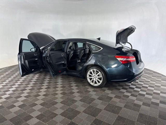 Used 2015 Gray Toyota Limited image 16