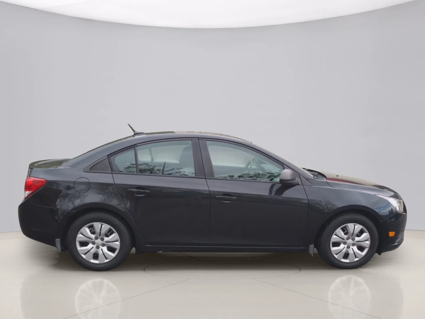 Used 2014 Black Chevrolet LS image 6