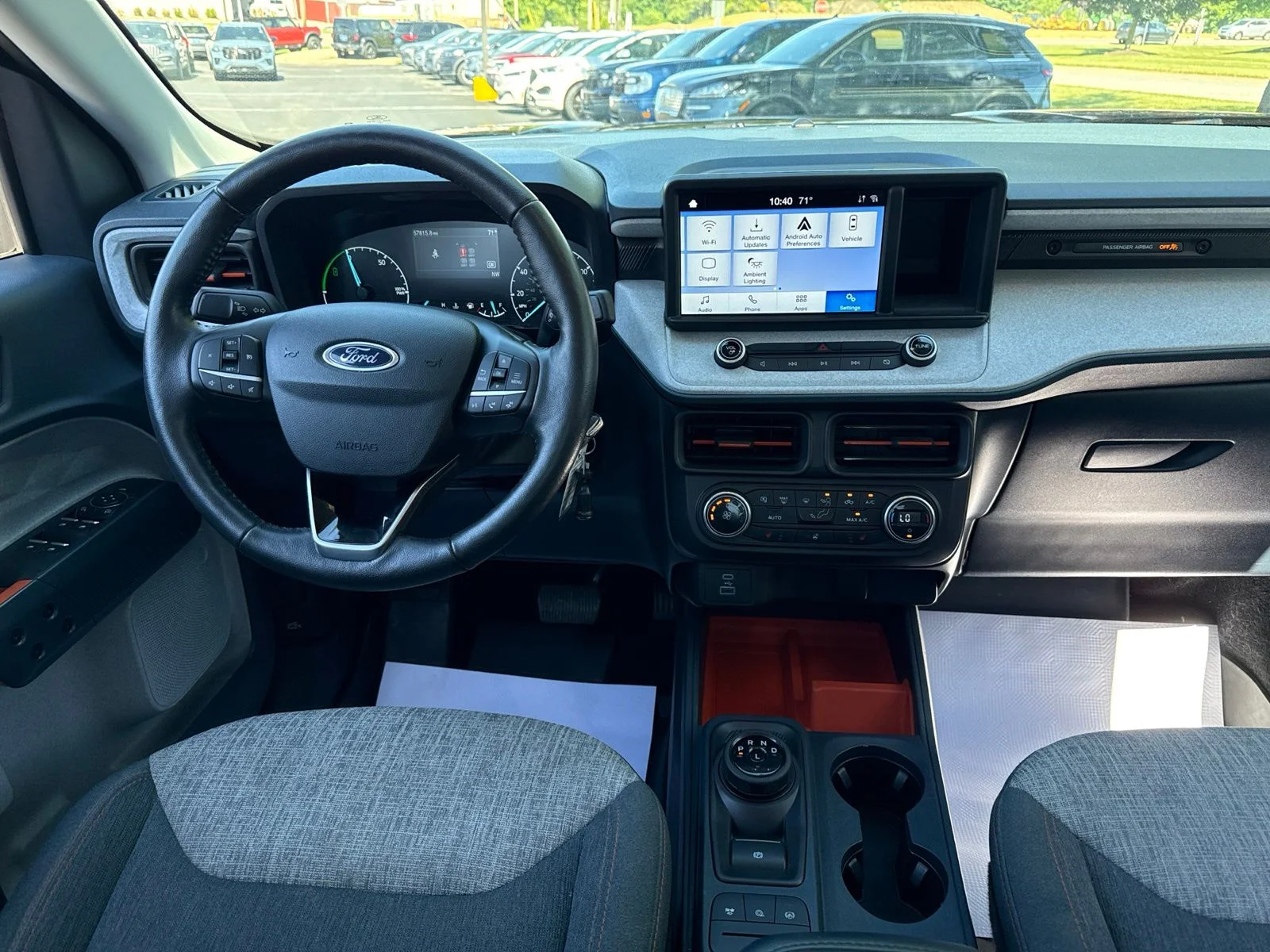 Used 2022 Black Ford XLT image 7