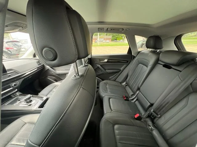 Used 2018 Black Audi 2.0T image 10