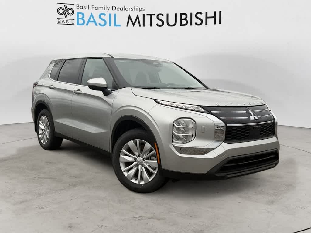 2026 Mitsubishi Outlander ES