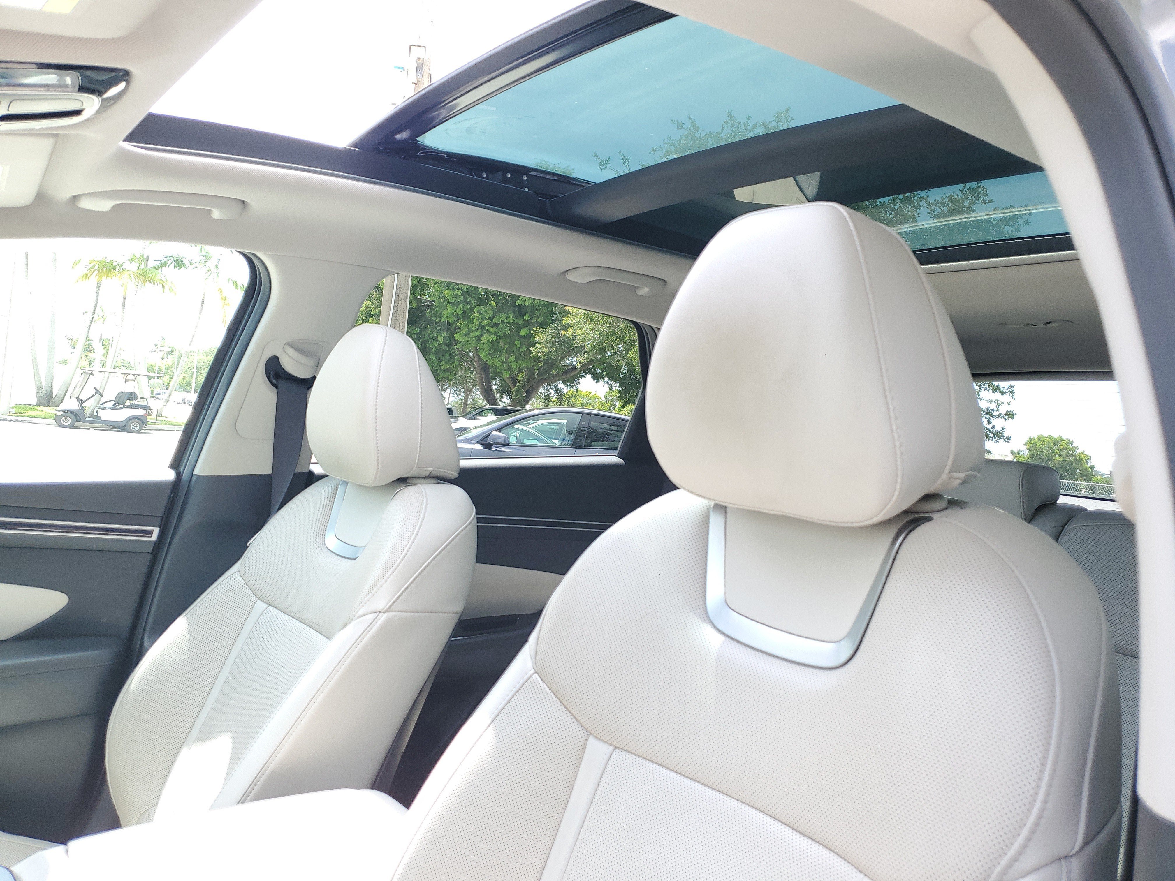 Used 2024 Hampton Gray Hyundai Limited image 18