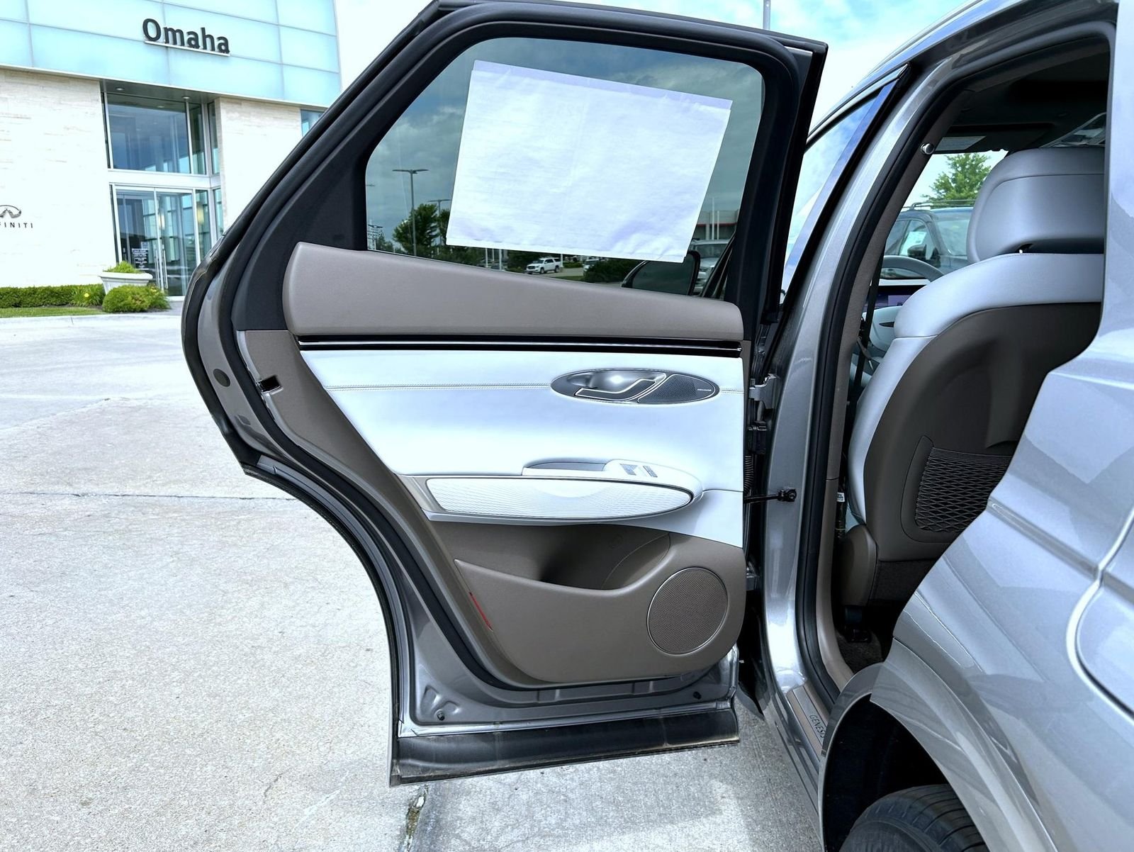 New 2026 Silver Genesis 2.5T Advanced image 20