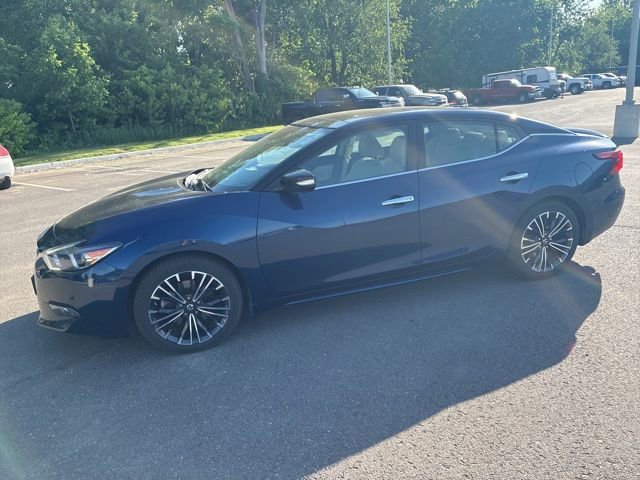 Used 2017 Nissan Maxima Platinum with VIN 1N4AA6AP3HC405477 for sale in Kansas City