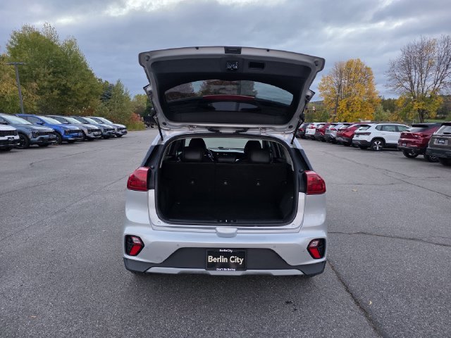 Used 2020 Silky Silver Kia EX Premium image 10