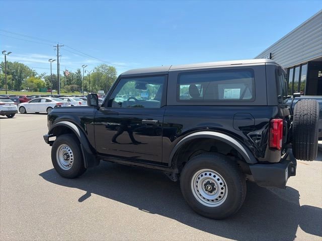 Used 2023 Shadow Black Ford Base image 6