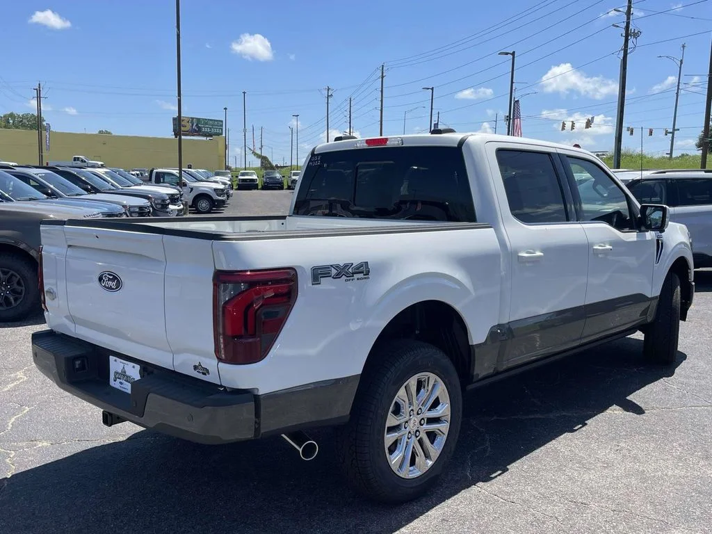 New 2026 Star White Metallic Tri-Coat Ford King Ranch image 3