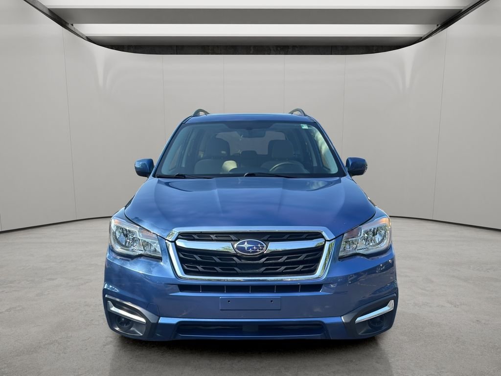 Used 2018 Quartz Blue Pearl Subaru 2.5i Premium image 8