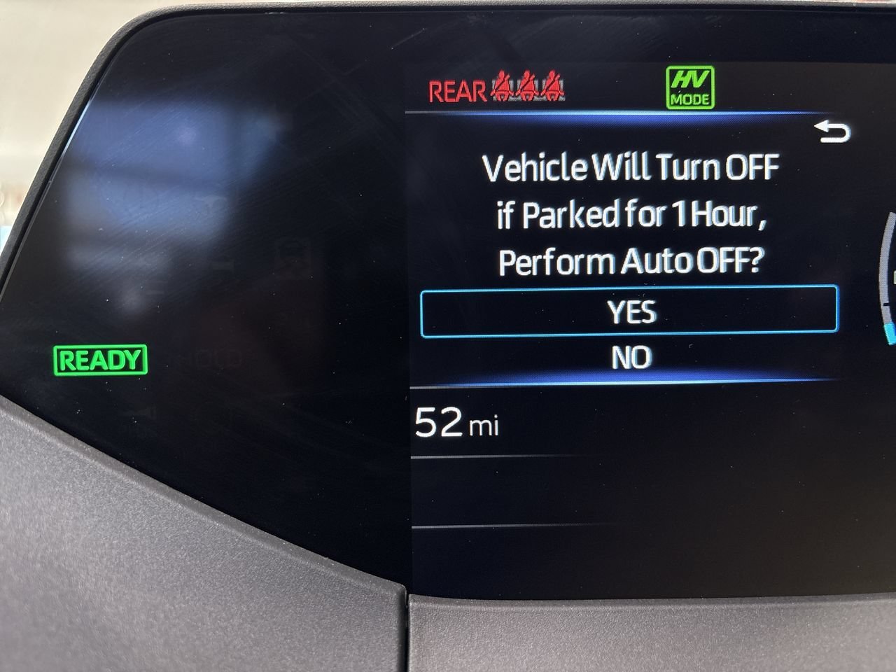 2026 Toyota Prius Plug-in Hybrid SE - Photo 15