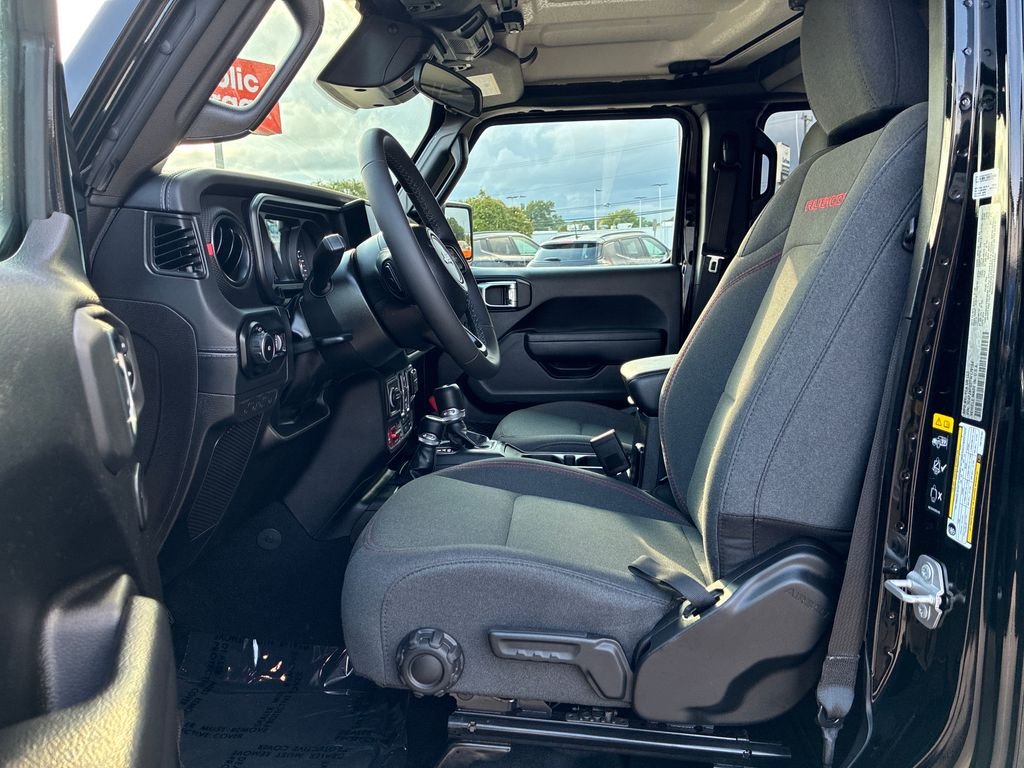 Used 2026 Black Jeep Rubicon image 26