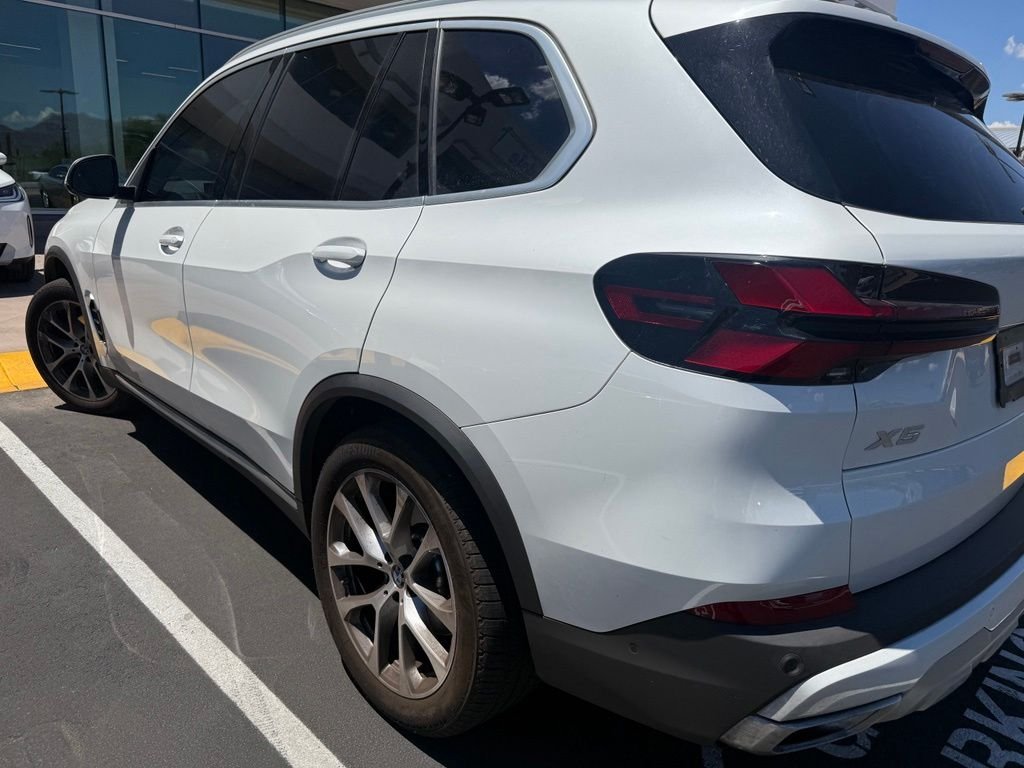 Certified Used 2024 White Metallic BMW xDrive40i image 4